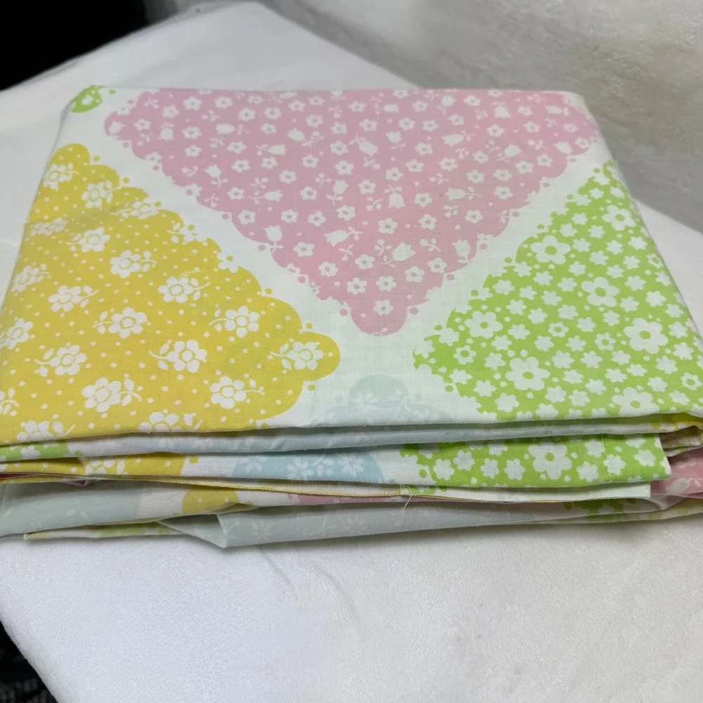 VTG Sears Robuck Pastel Floral Twin Flat & Fitted Scalloped Patchwork Sheets